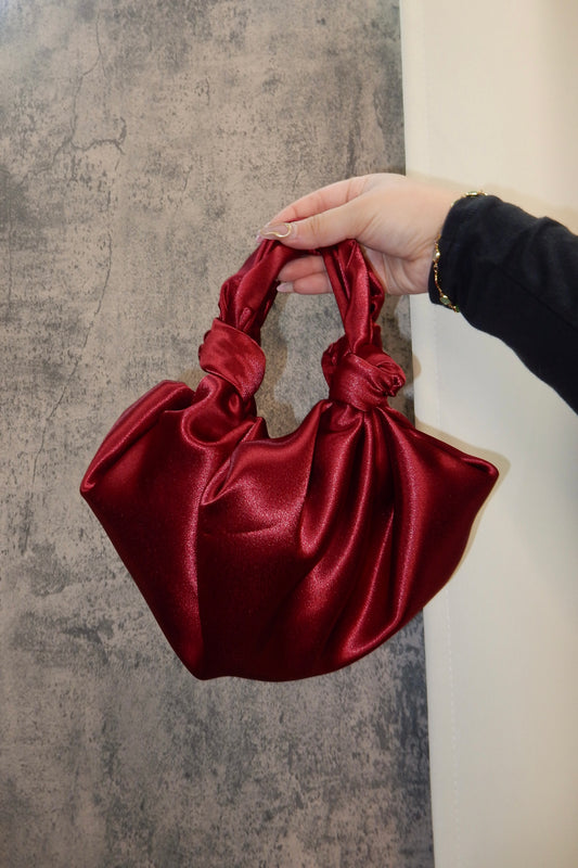 Rouge Lovers Knot Bag